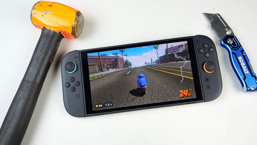 Youtuber χτύπησε με σφυρί το καινούργιο του Switch 2