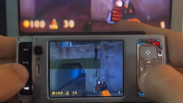 half-life-runs-on-2007-nokia-n95-at-30-fps-with-mouse-and-keyboard